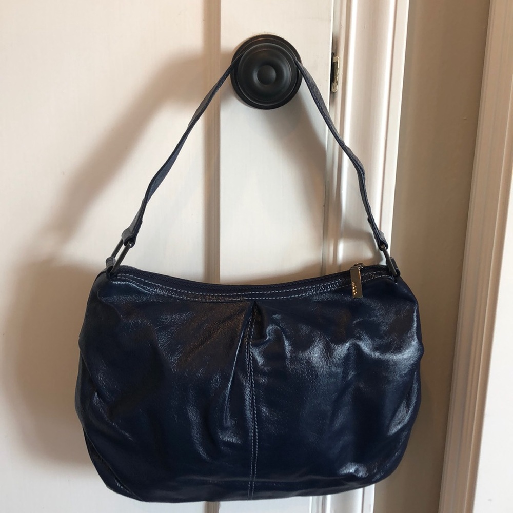 Hobo brand leather shoulder bag— Navy blue! EUC